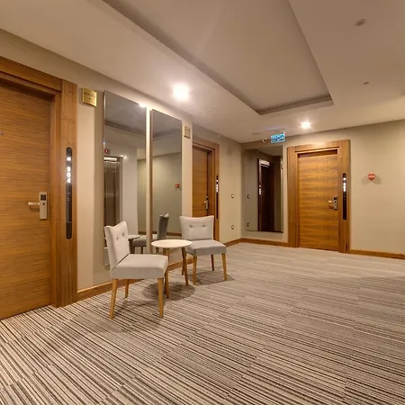 The Menord Hotel